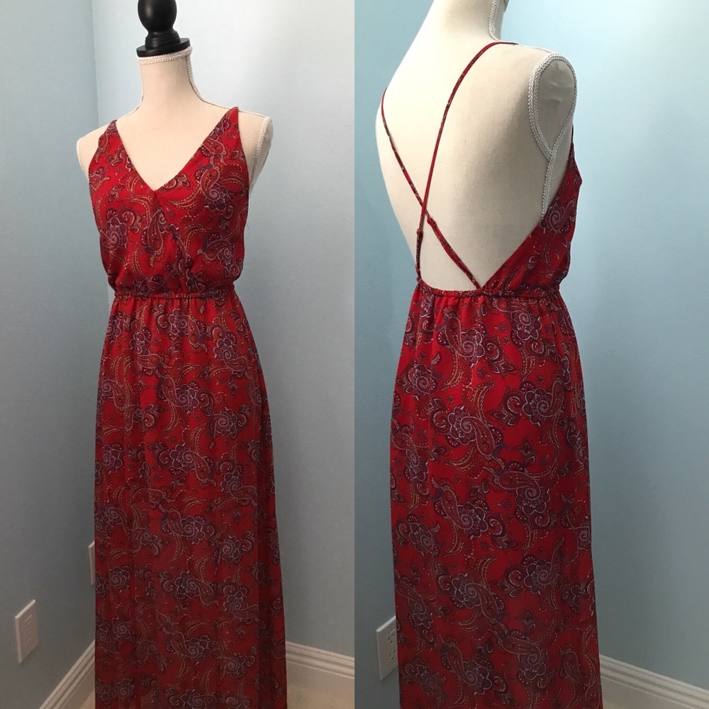 💕 NWOT Forever 21 Maxi Dress - Small